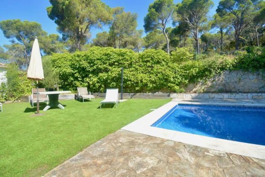 Villa En Platja De Aro With Pool 450M From The Beach Castell-Castell-Platja d'Aro Buitenkant foto