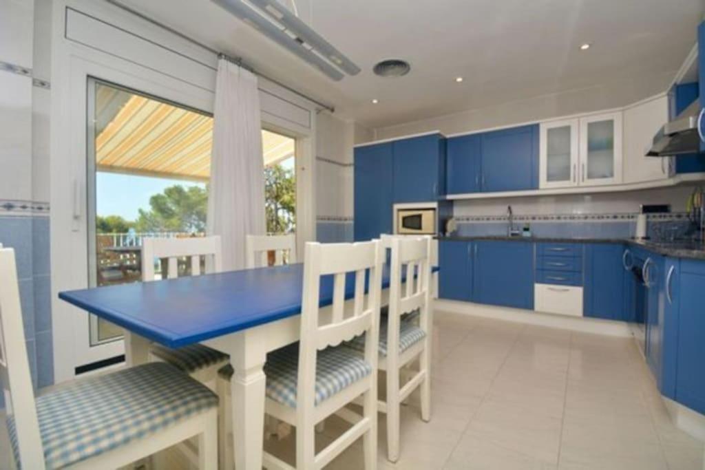 Villa En Platja De Aro With Pool 450M From The Beach Castell-Castell-Platja d'Aro Buitenkant foto